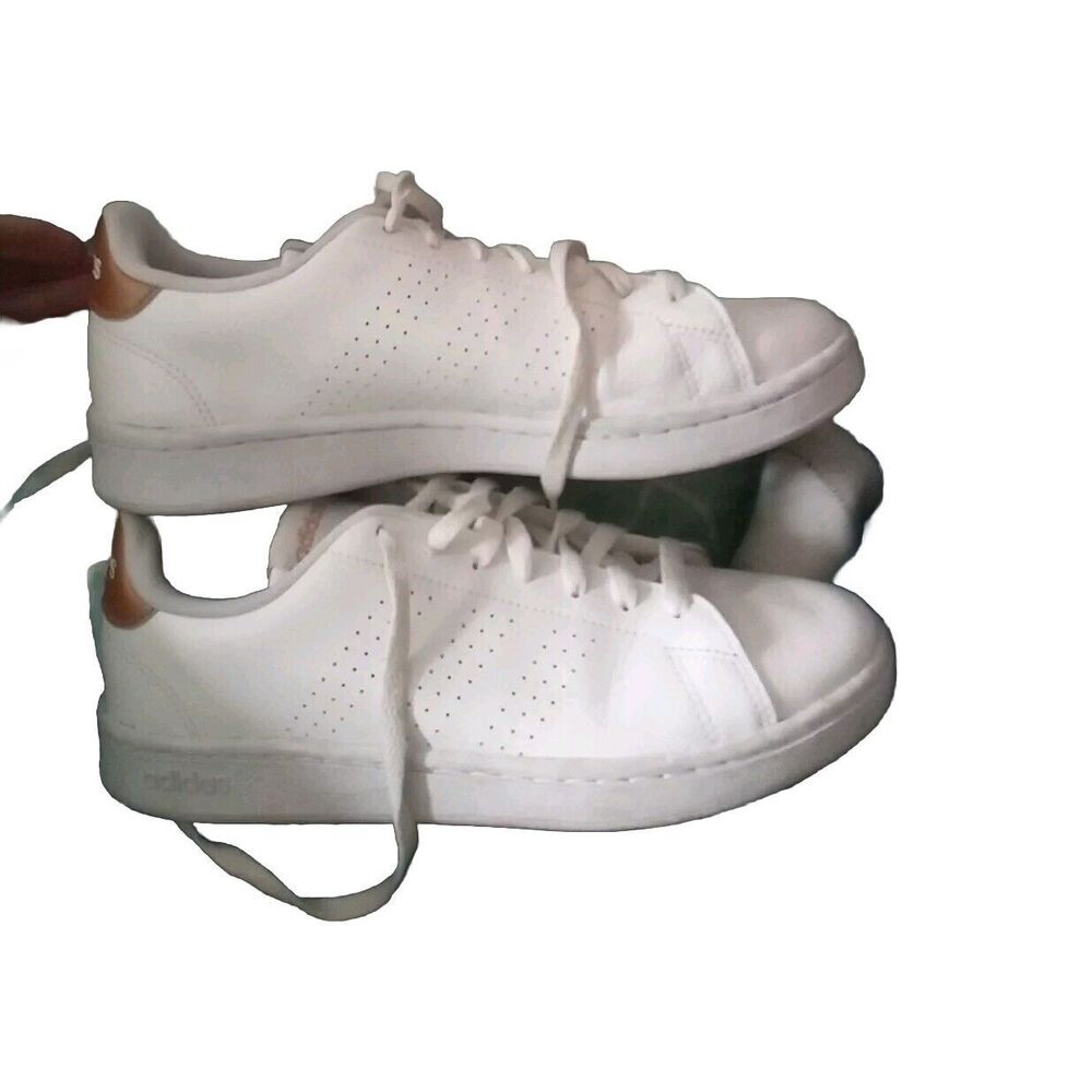 Size 9 ADIDAS ADVANTAGE SNEAKER WOMENS Color: Cloud White / Copper Metallic - Picture 7 of 7
